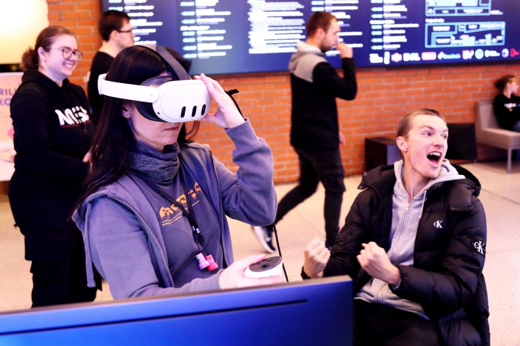 TipiLAN 2025 - Psyrreal