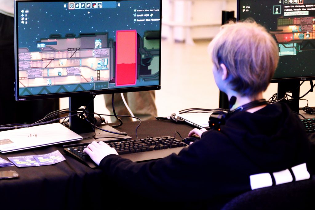 TipiLAN 2025 - Blastronaut