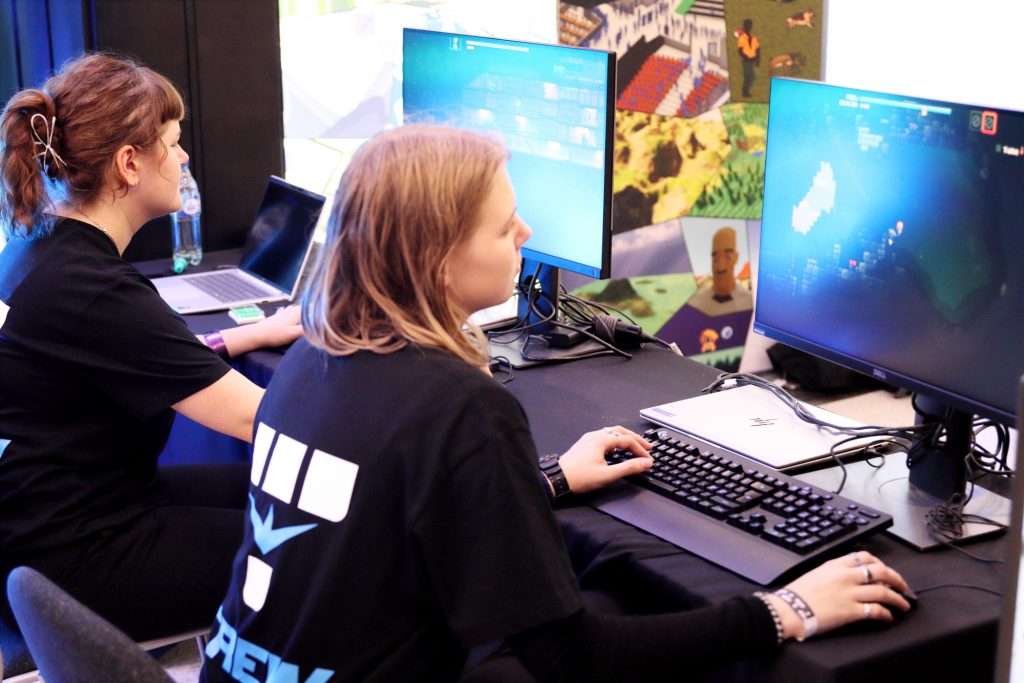 TipiLAN 2025 - Blastronaut